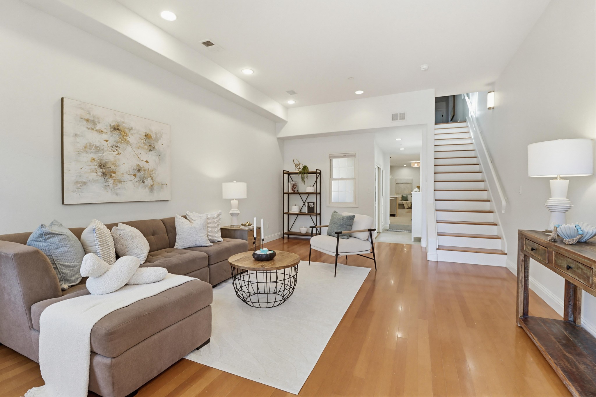 Virtual tour photo 7 of 64 for 862 G Ave