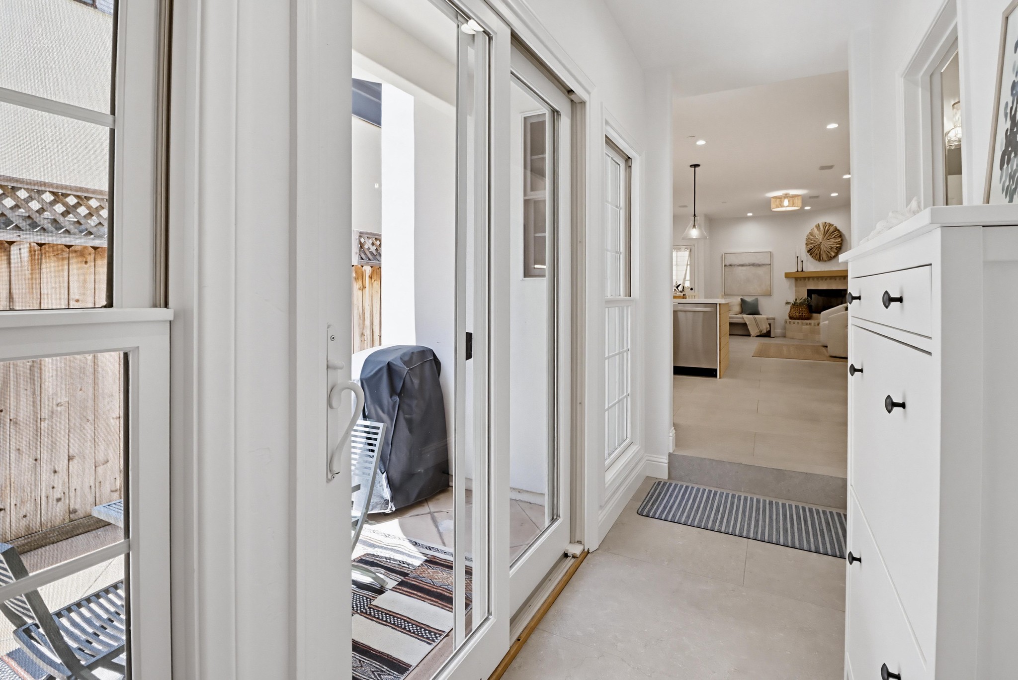 Virtual tour photo 25 of 64 for 862 G Ave