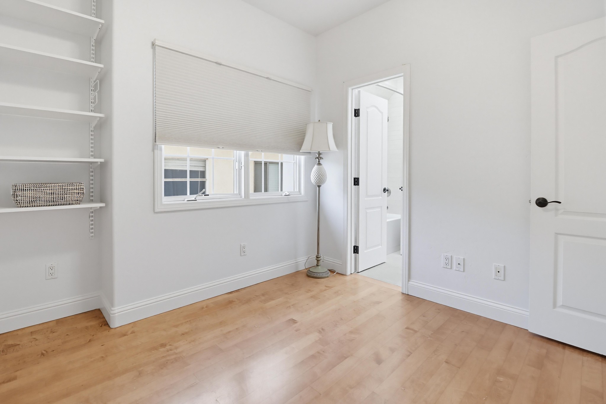 Virtual tour photo 42 of 64 for 862 G Ave