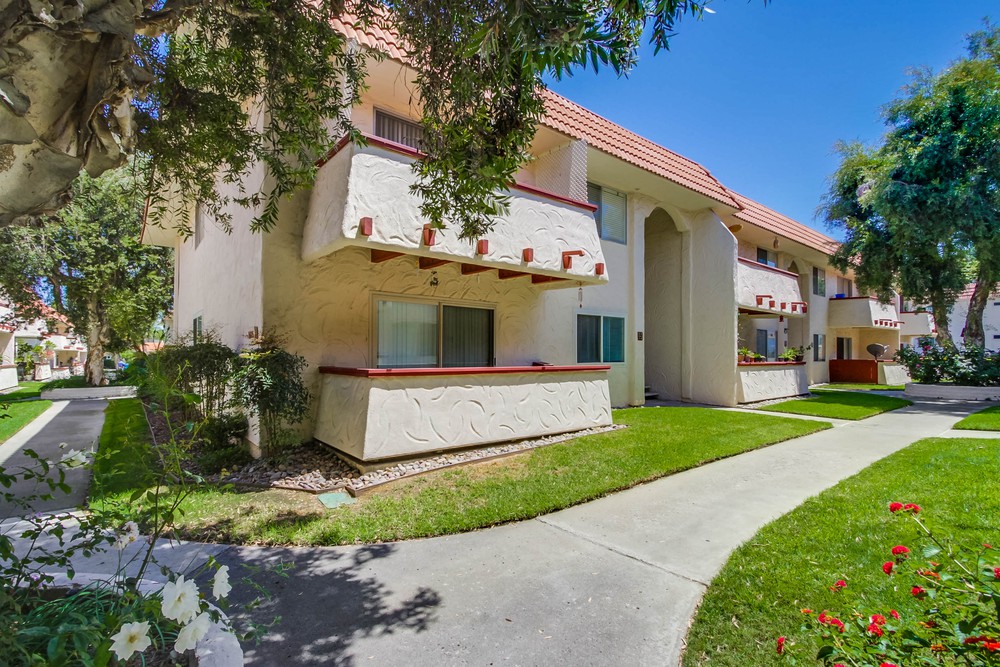 Virtual tour photo 3 of 40 for 8625 Lake Murray Blvd UNIT 5