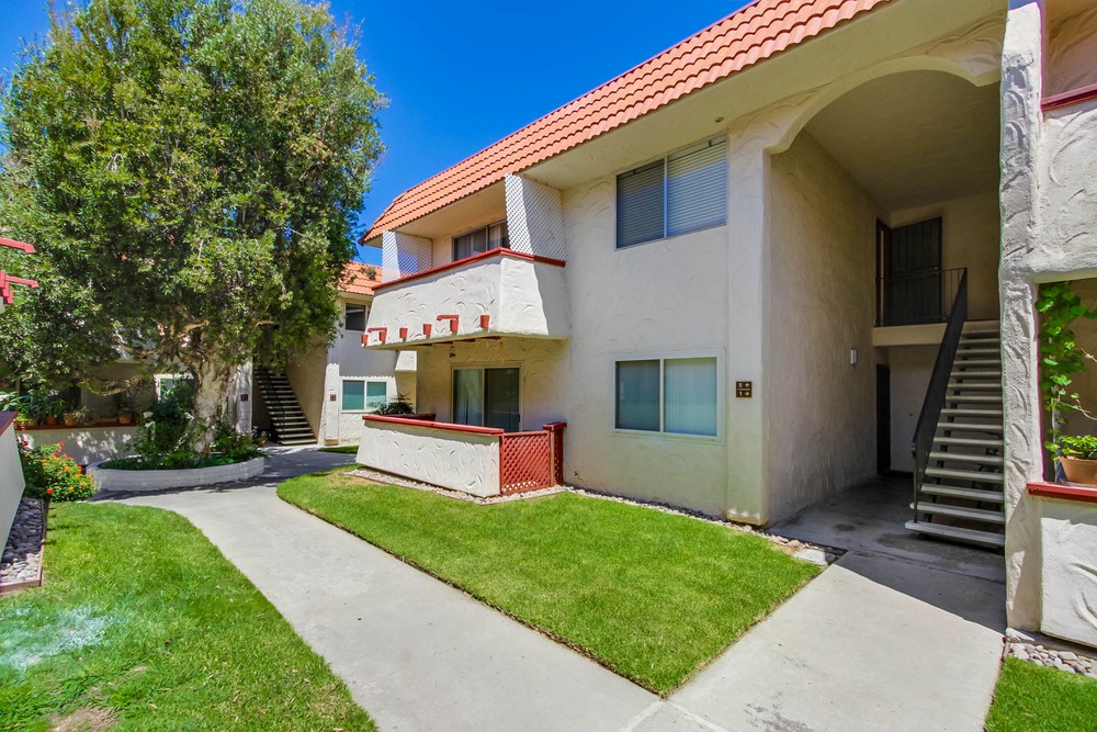 Virtual tour photo 5 of 40 for 8625 Lake Murray Blvd UNIT 5