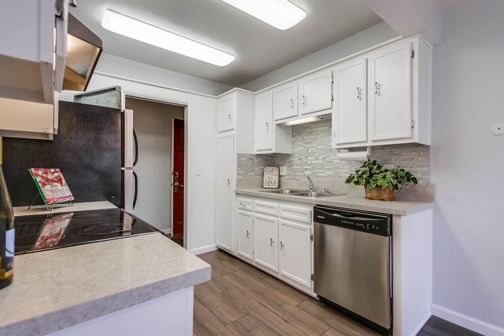 Virtual tour photo 15 of 40 for 8625 Lake Murray Blvd UNIT 5
