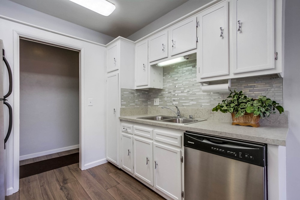 Virtual tour photo 16 of 40 for 8625 Lake Murray Blvd UNIT 5