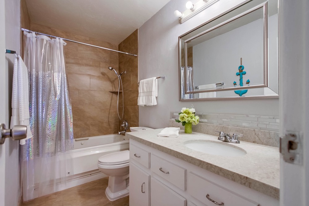 Virtual tour photo 32 of 40 for 8625 Lake Murray Blvd UNIT 5