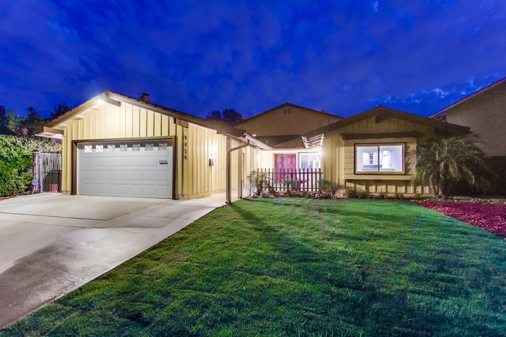 Virtual tour photo 1 of 68 for 8629 Warmwell Drive