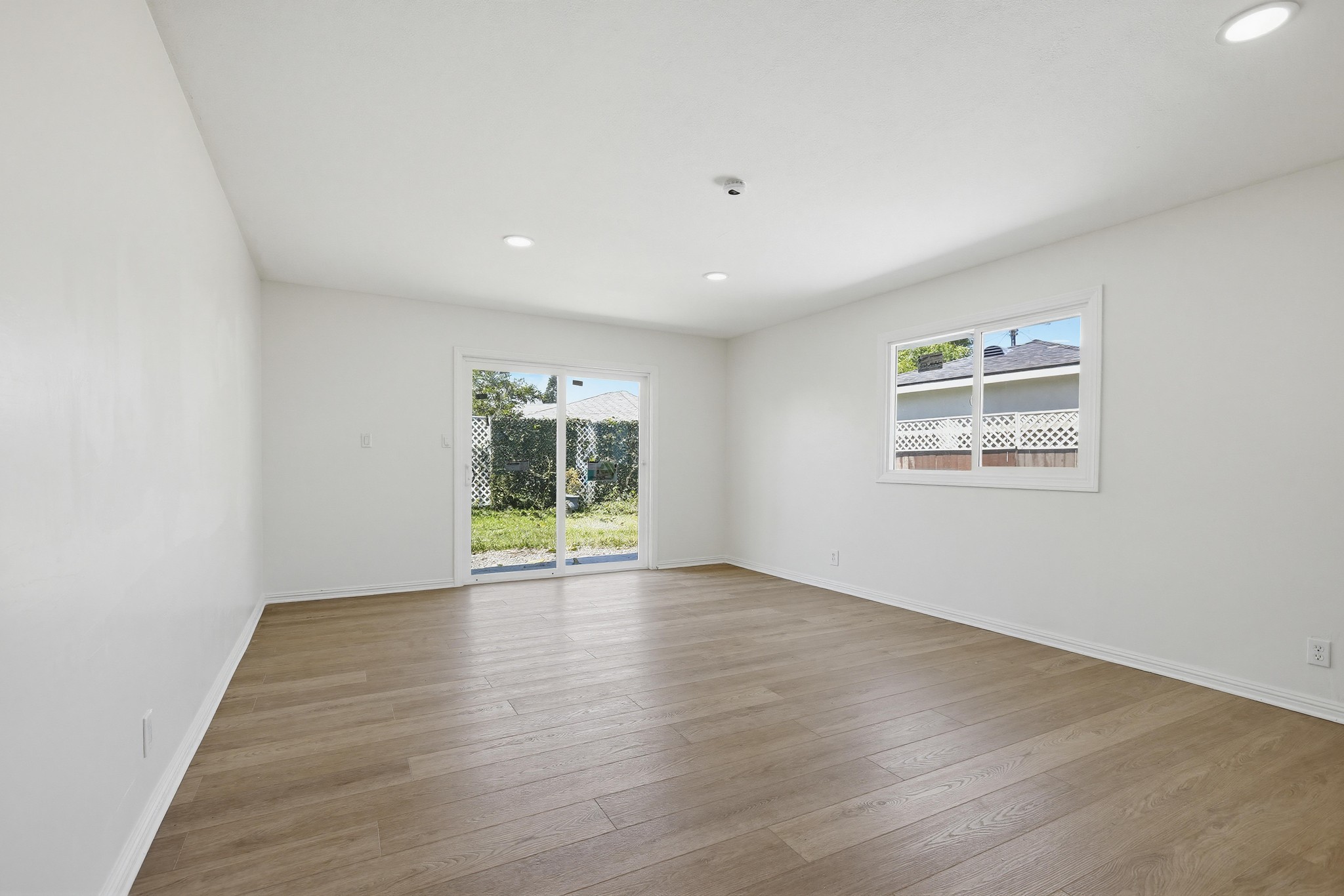 Virtual tour photo 36 of 56 for 8631 Marylee Dr