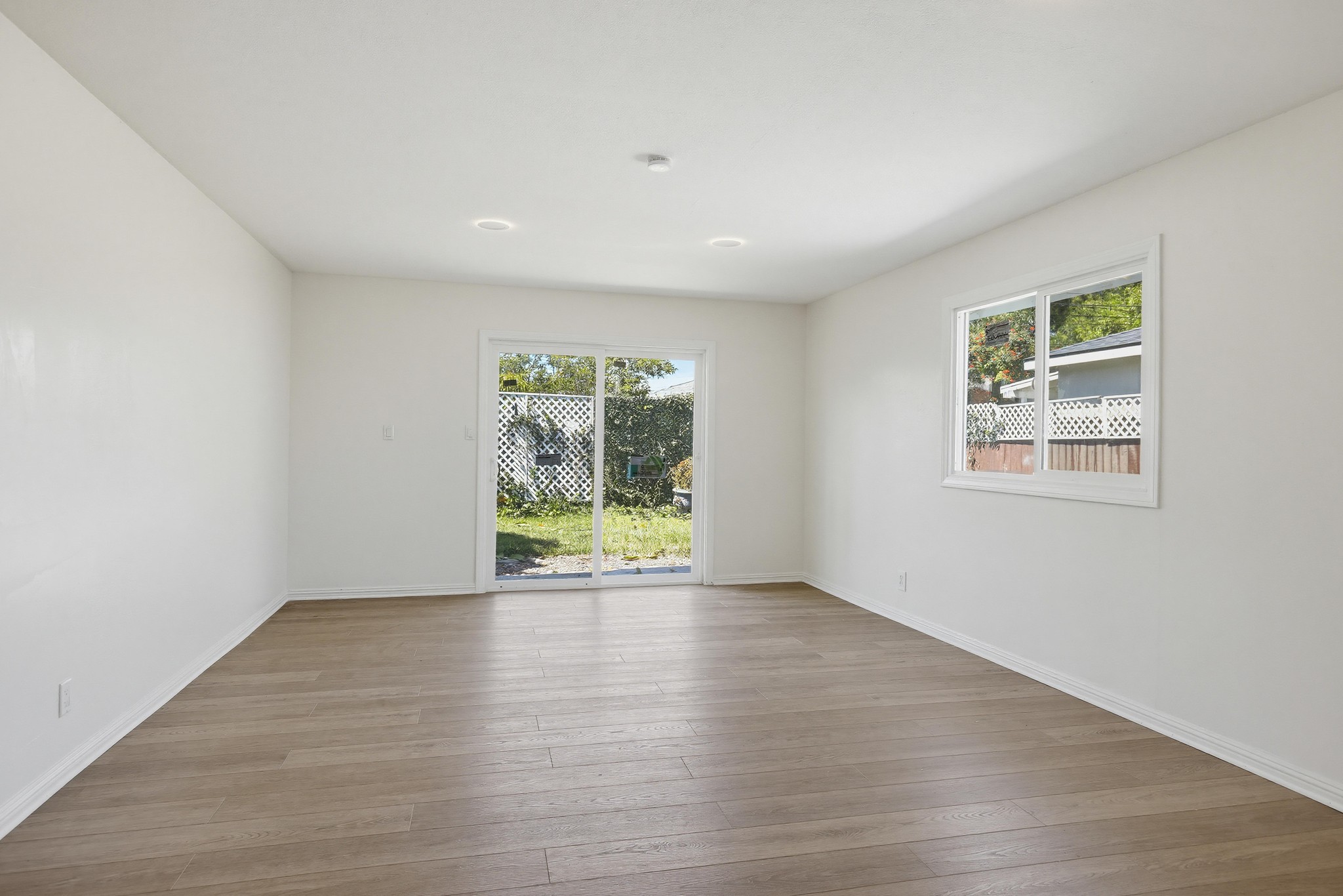 Virtual tour photo 37 of 56 for 8631 Marylee Dr