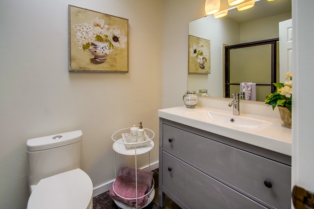 Virtual tour photo 40 of 47 for 8632 Converse Ave