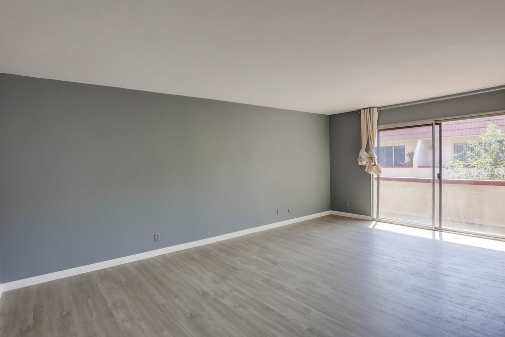 Virtual tour photo 5 of 23 for 8633 Lake Murray Boulevard Unit 7