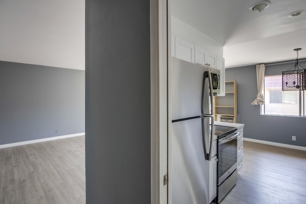 Virtual tour photo 7 of 23 for 8633 Lake Murray Boulevard Unit 7