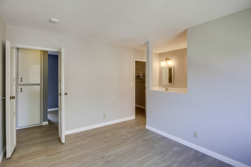 Virtual tour photo 14 of 23 for 8633 Lake Murray Boulevard Unit 7