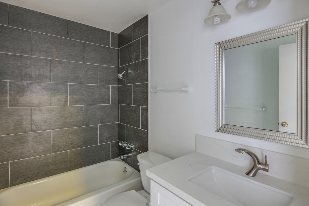 Virtual tour photo 20 of 23 for 8633 Lake Murray Boulevard Unit 7