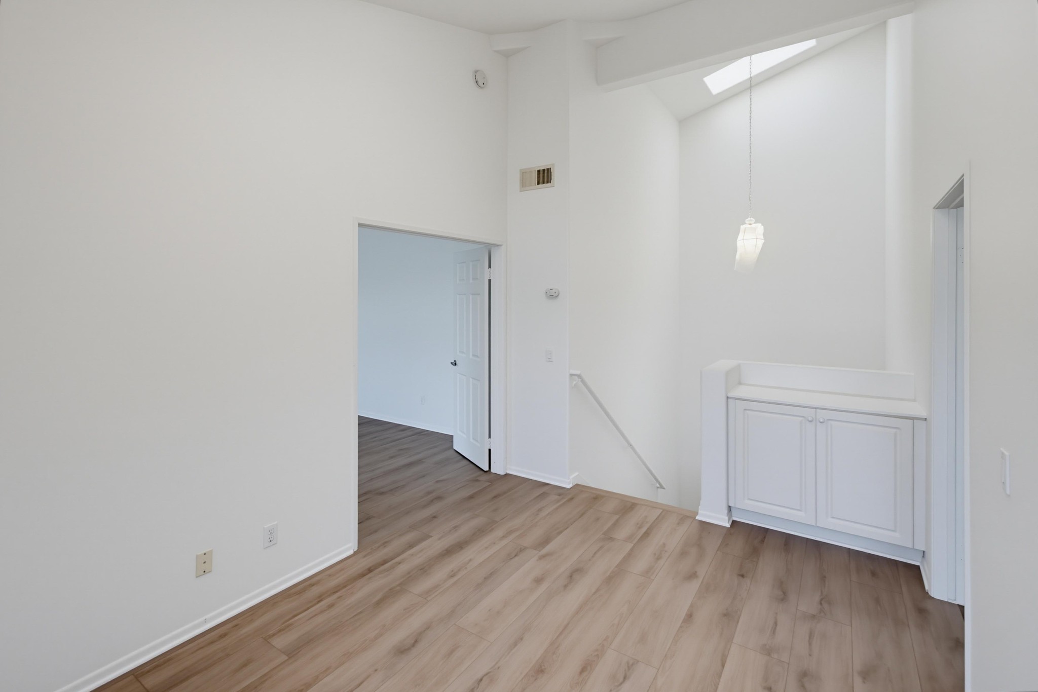 Virtual tour photo 27 of 66 for 8637 Via Mallorca Unit C