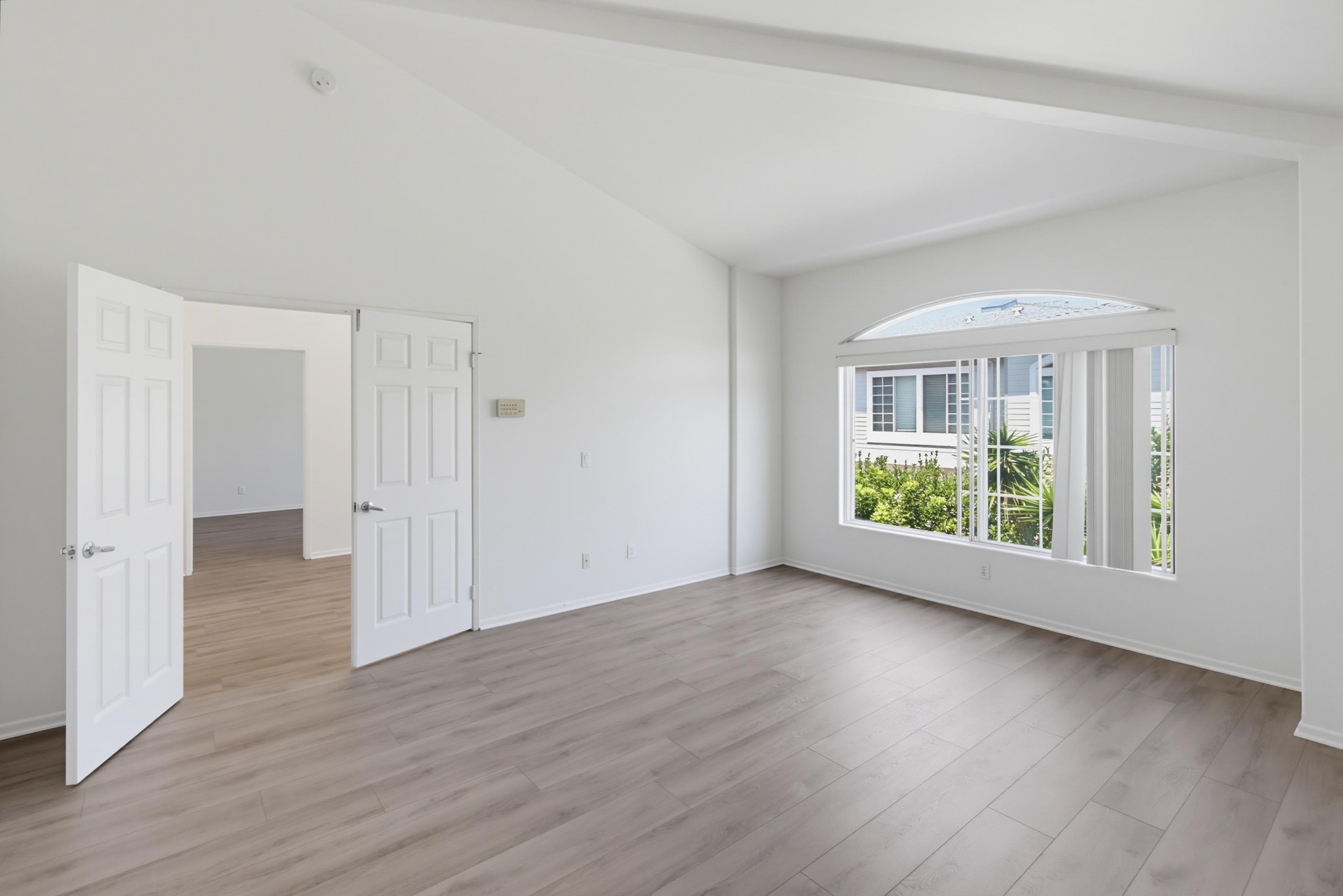 Virtual tour photo 40 of 66 for 8637 Via Mallorca Unit C