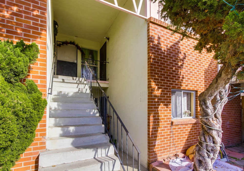Virtual tour photo 9 of 21 for 8650 Hurlbut St