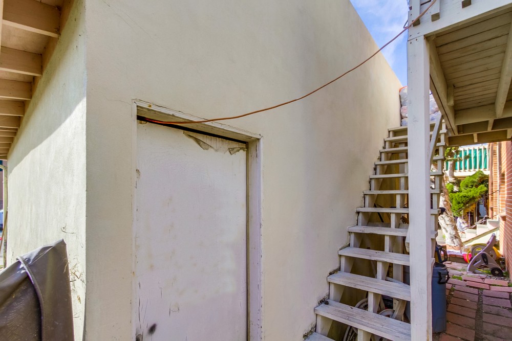 Virtual tour photo 13 of 21 for 8650 Hurlbut St