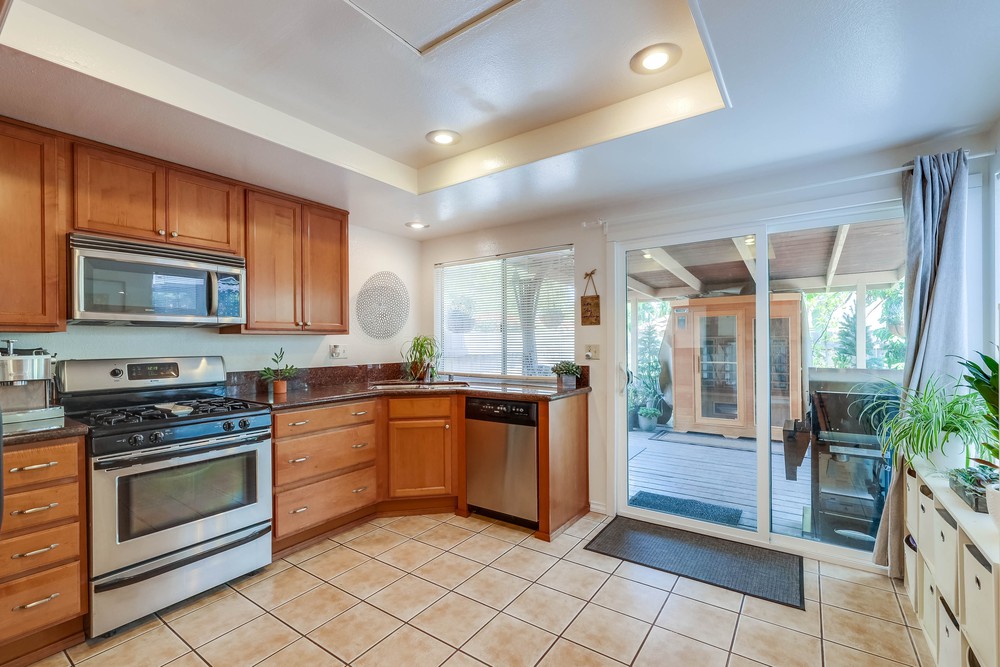 Virtual tour photo 18 of 36 for 8652 Rideabout Ln