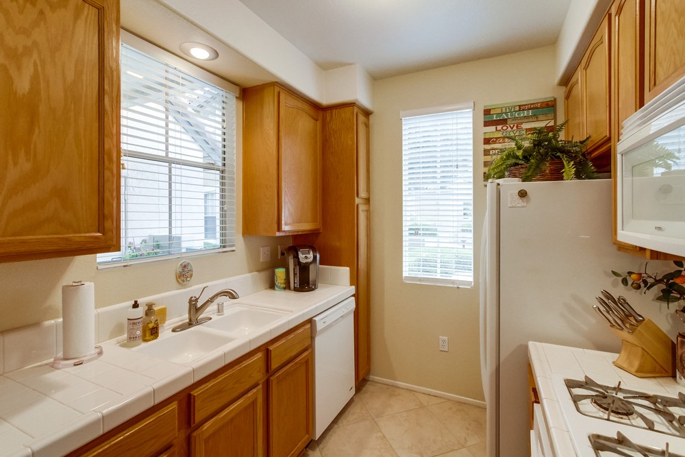 Virtual tour photo 12 of 24 for 8656 New Salem St #51
