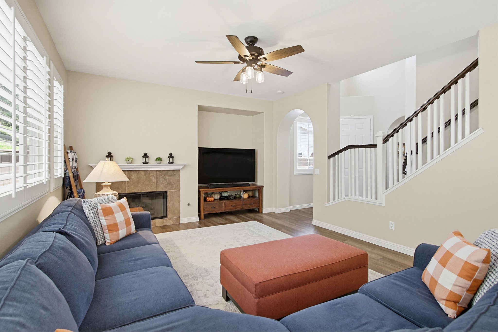 Virtual tour photo 9 of 66 for 866 Yosemite Dr