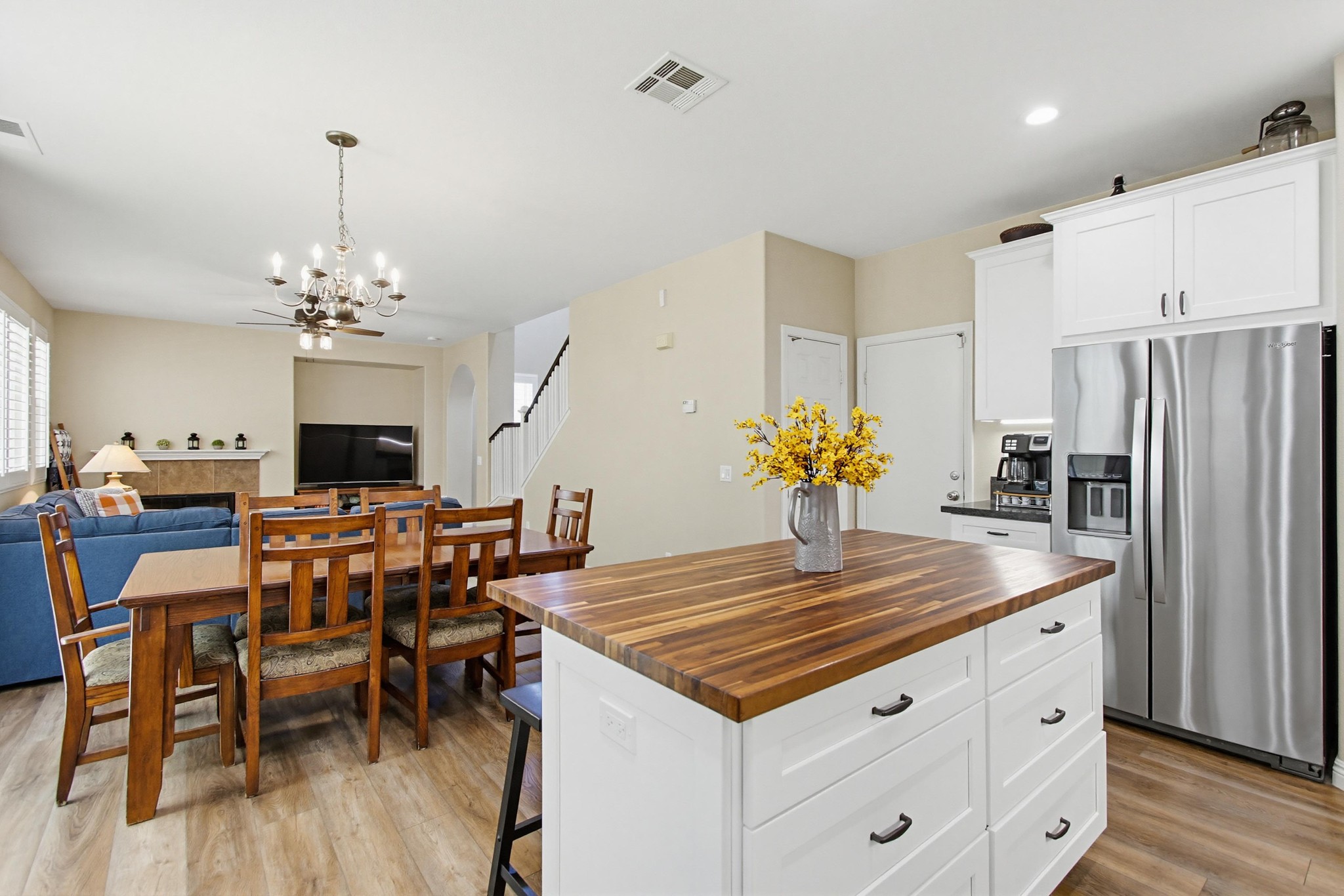 Virtual tour photo 16 of 66 for 866 Yosemite Dr
