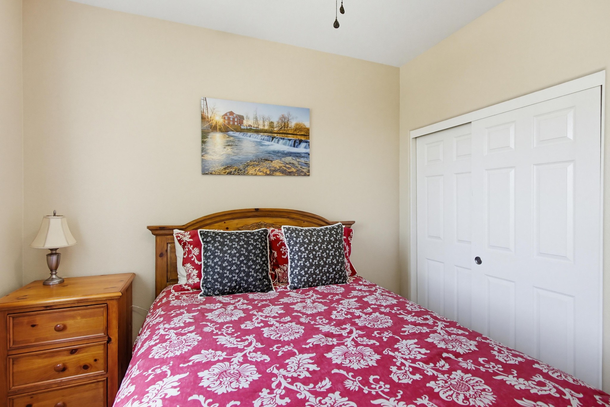 Virtual tour photo 22 of 66 for 866 Yosemite Dr