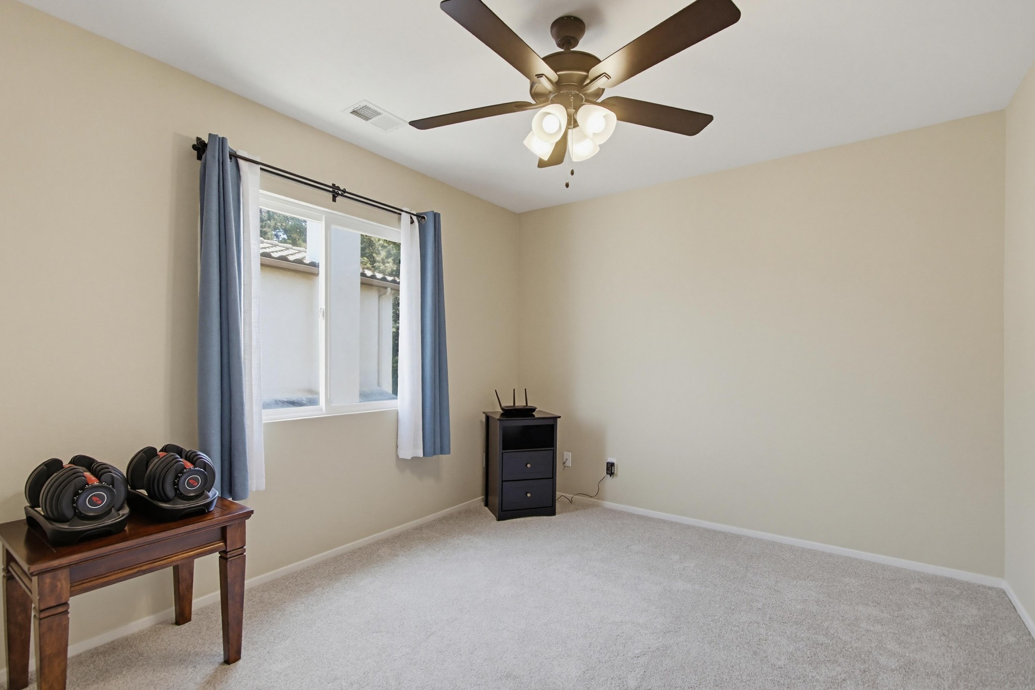 Virtual tour photo 32 of 66 for 866 Yosemite Dr