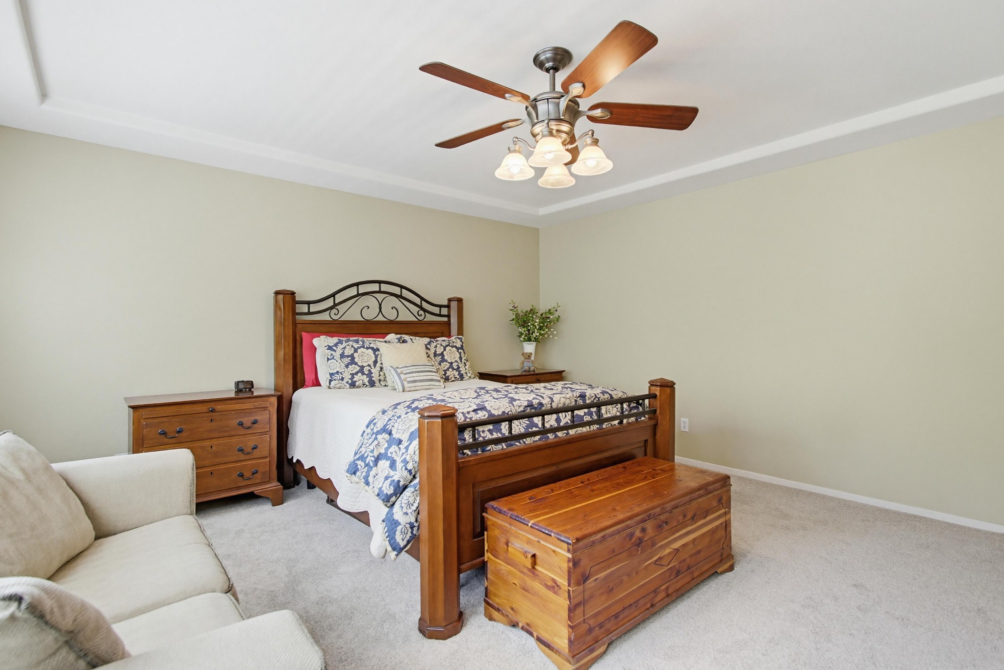 Virtual tour photo 37 of 66 for 866 Yosemite Dr