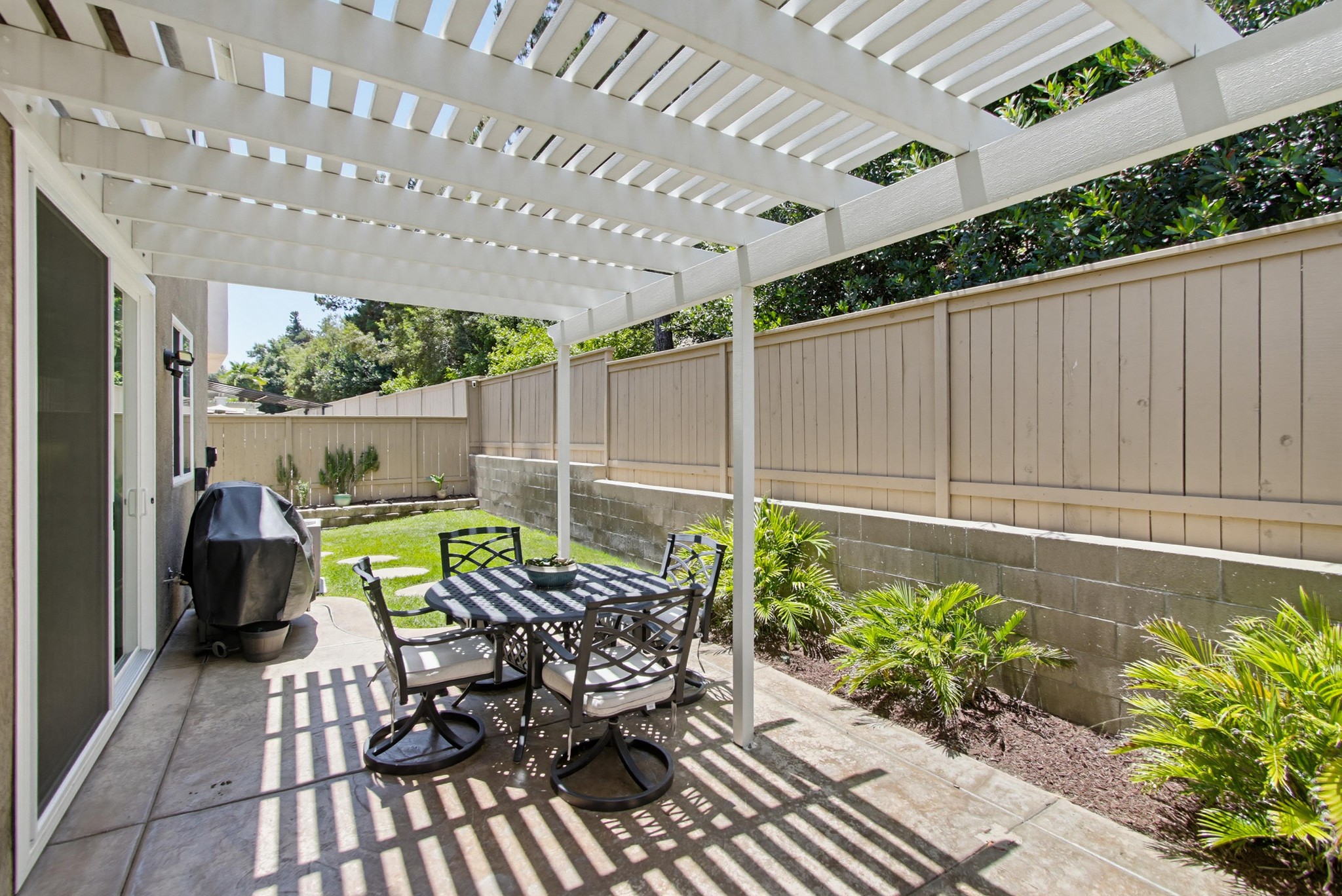 Virtual tour photo 46 of 66 for 866 Yosemite Dr