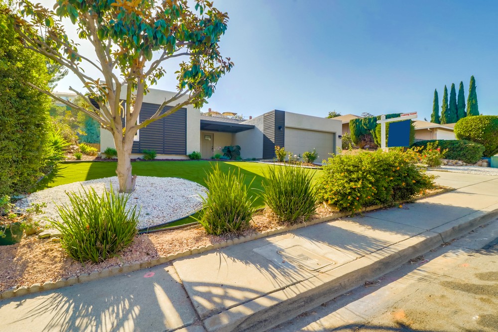 Virtual tour photo 1 of 39 for 8662 Robles Dr