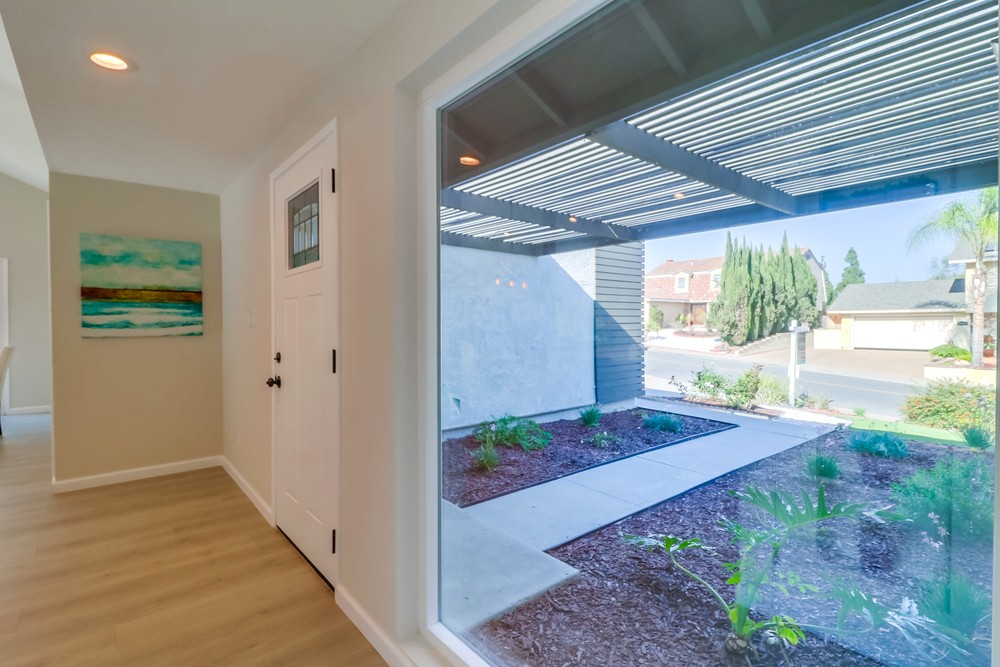 Virtual tour photo 12 of 39 for 8662 Robles Dr