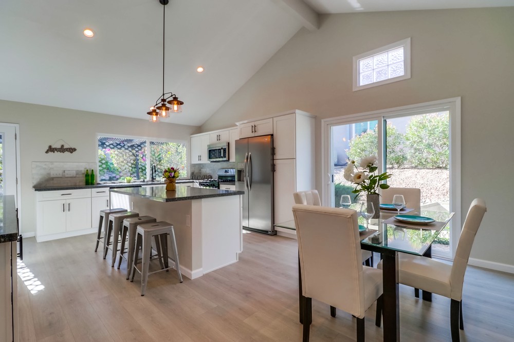 Virtual tour photo 17 of 39 for 8662 Robles Dr