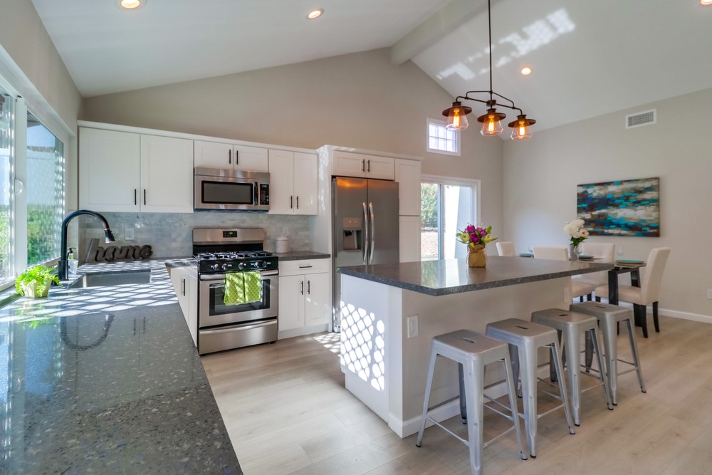 Virtual tour photo 20 of 39 for 8662 Robles Dr