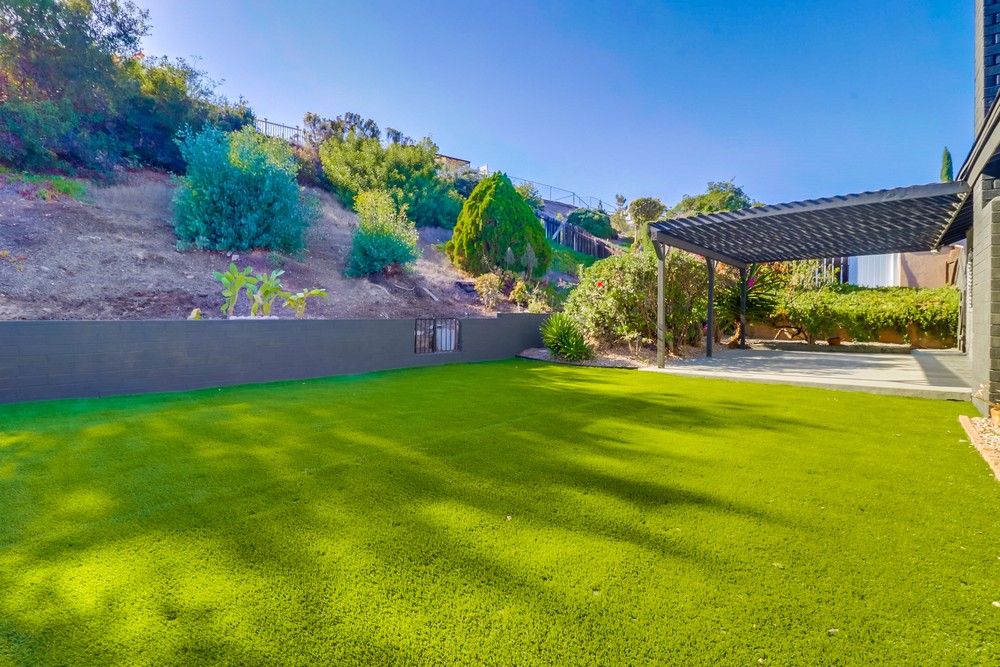 Virtual tour photo 36 of 39 for 8662 Robles Dr