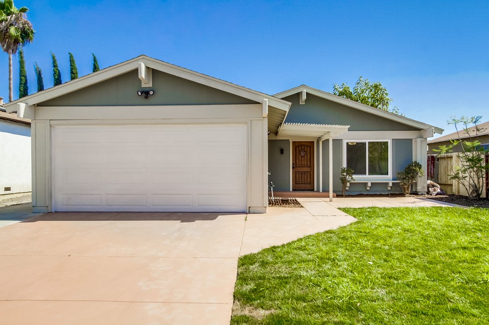 Virtual tour photo 1 of 29 for 8663 Aquarius Dr