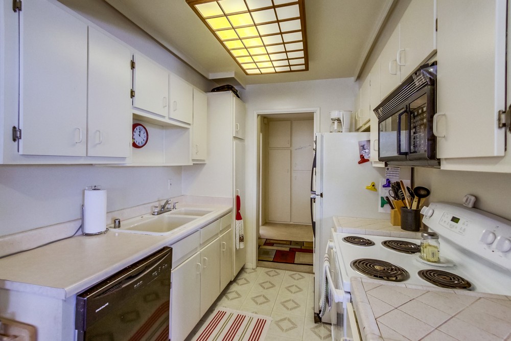 Virtual tour photo 12 of 30 for 8665 Lake Murray Blvd #6