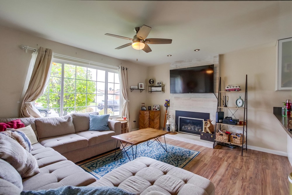 Virtual tour photo 6 of 31 for 8666 Capricorn Way