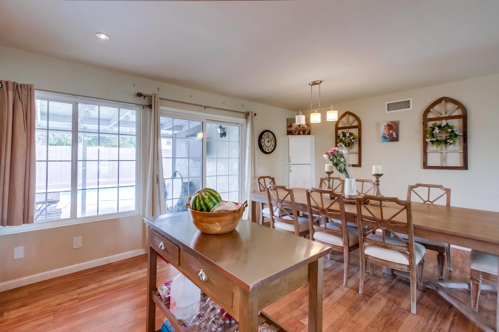 Virtual tour photo 12 of 31 for 8666 Capricorn Way