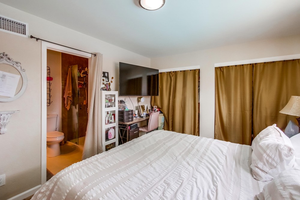 Virtual tour photo 17 of 31 for 8666 Capricorn Way