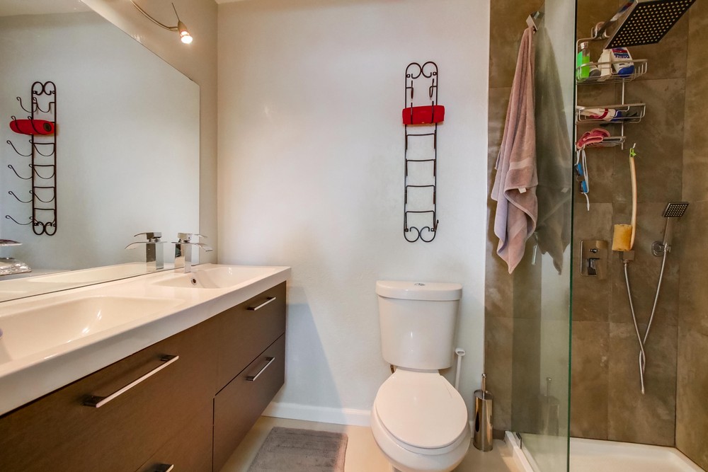 Virtual tour photo 18 of 31 for 8666 Capricorn Way