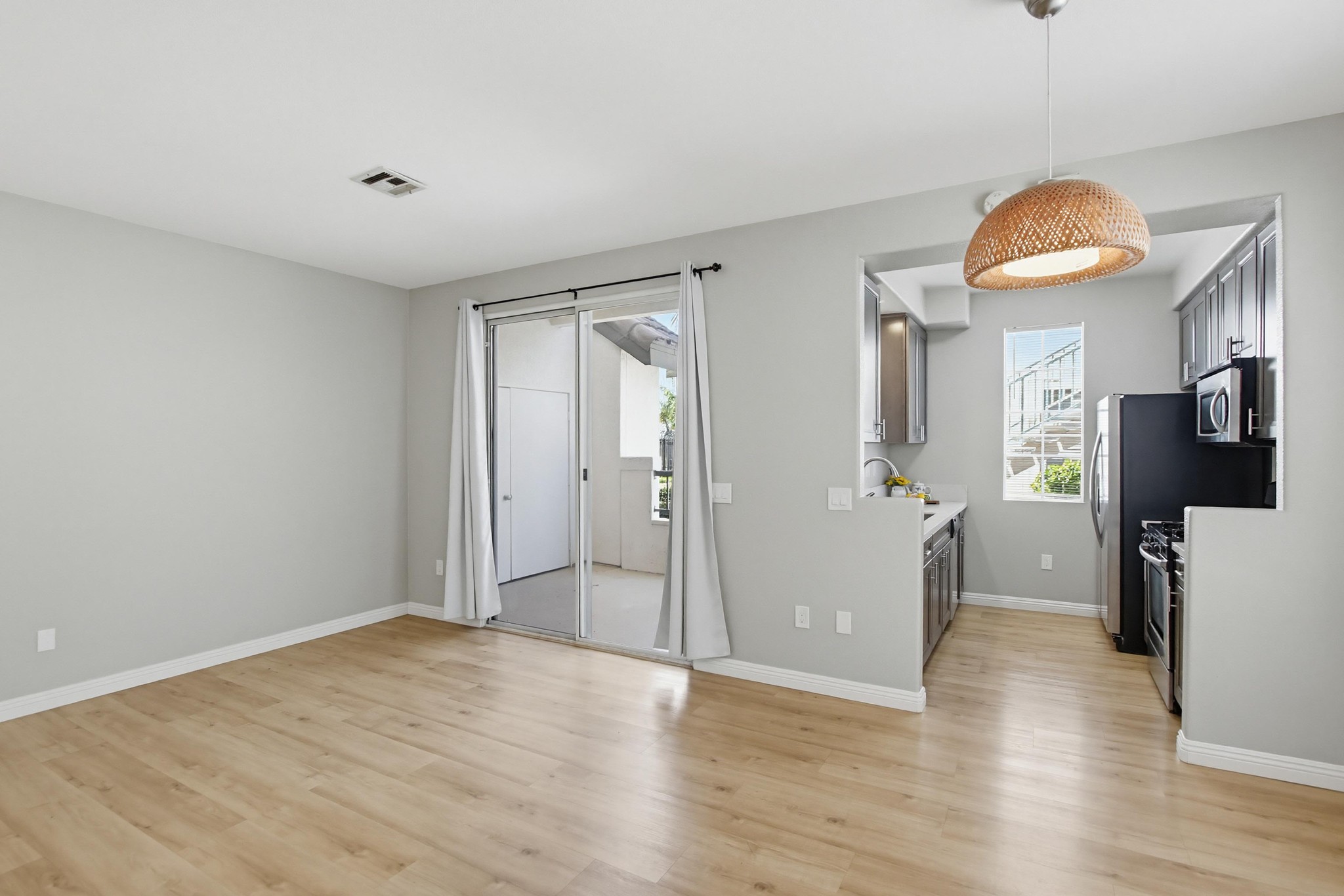 Virtual tour photo 5 of 34 for 8668 New Salem St UNIT 103