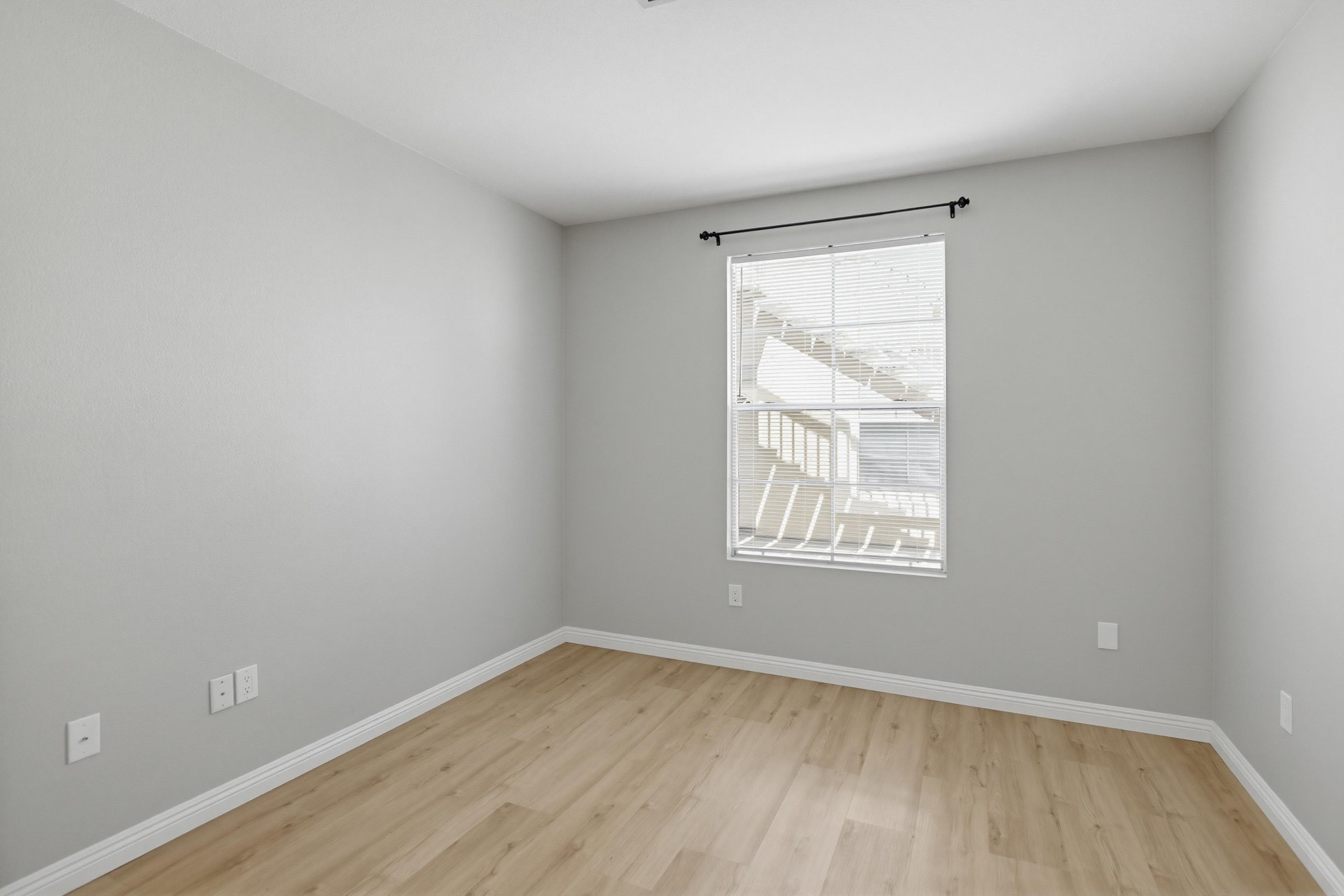 Virtual tour photo 24 of 34 for 8668 New Salem St UNIT 103
