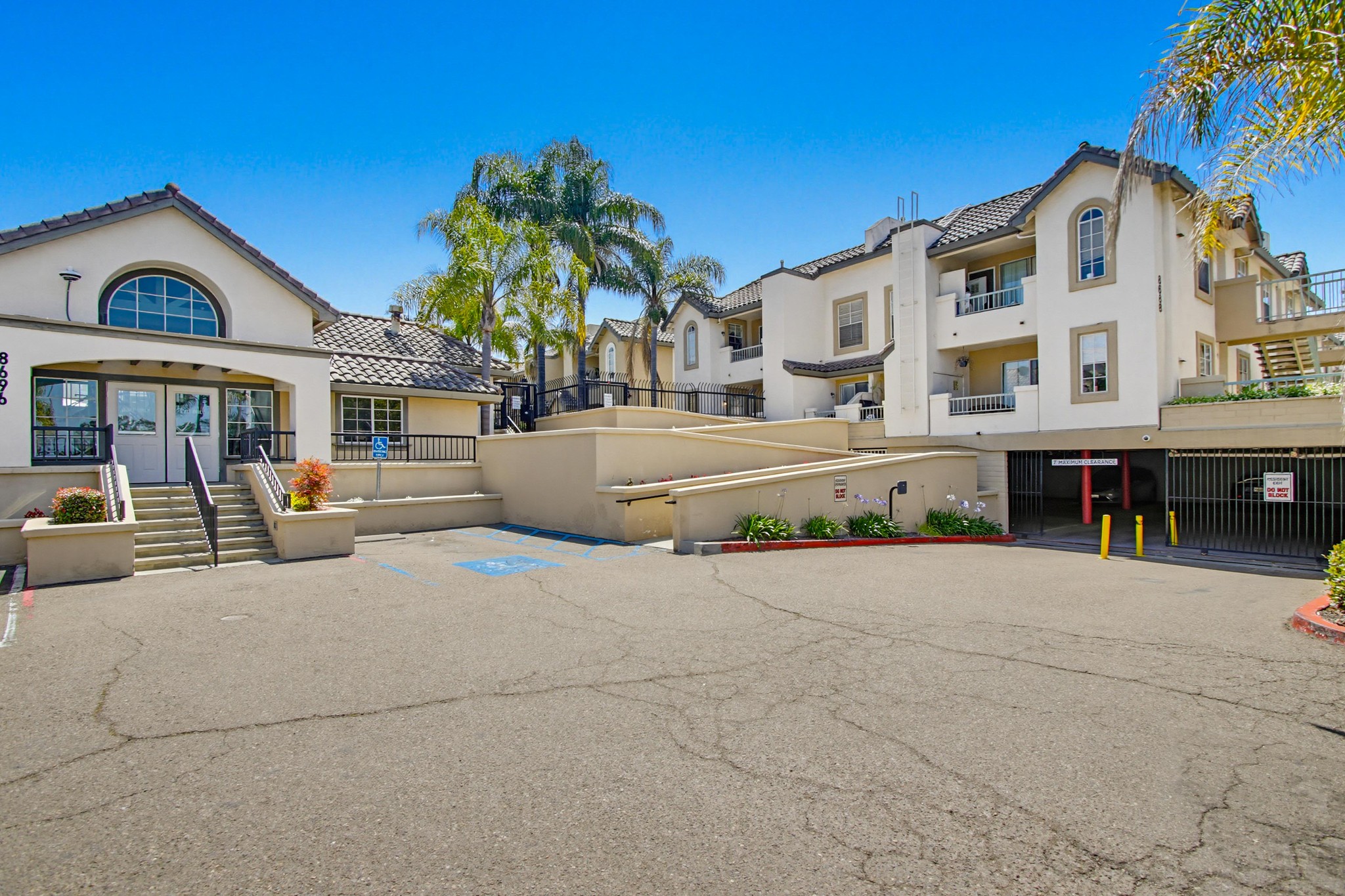 Virtual tour photo 32 of 34 for 8668 New Salem St UNIT 103