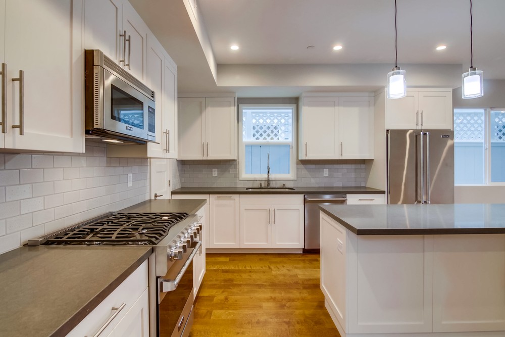 Virtual tour photo 16 of 38 for 867 Wilbur Ave