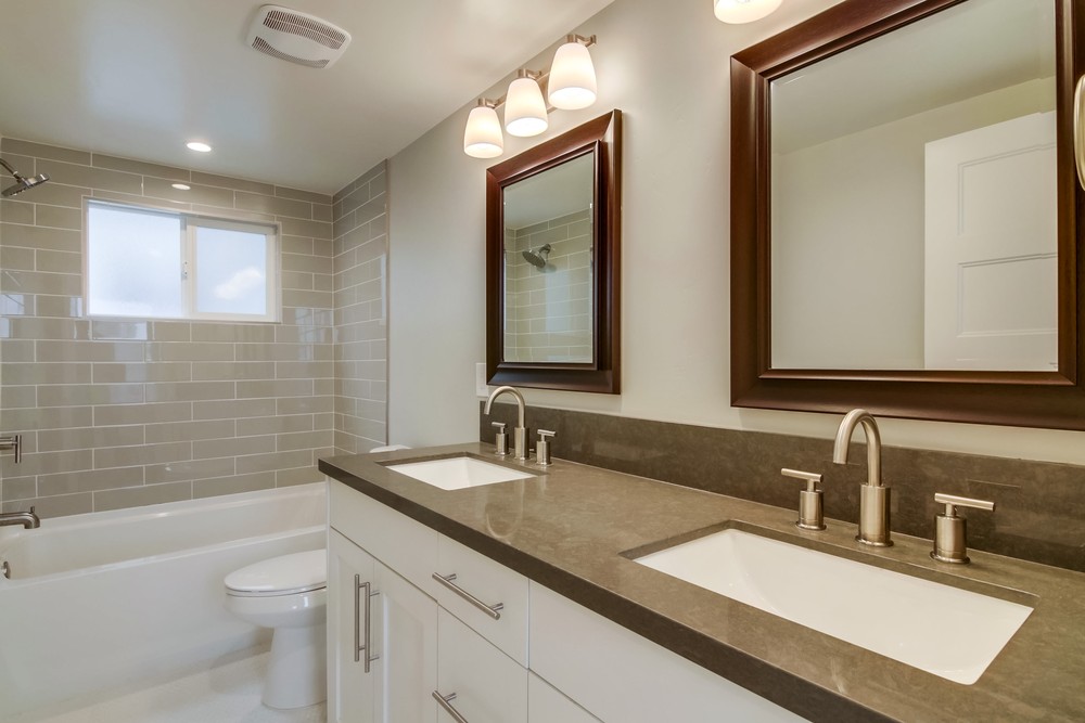 Virtual tour photo 21 of 38 for 867 Wilbur Ave