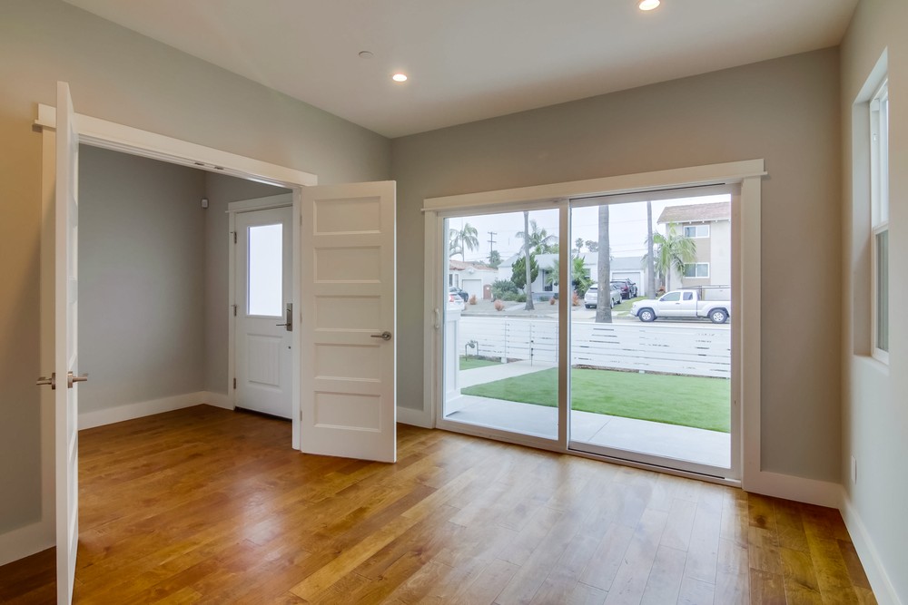 Virtual tour photo 25 of 38 for 867 Wilbur Ave