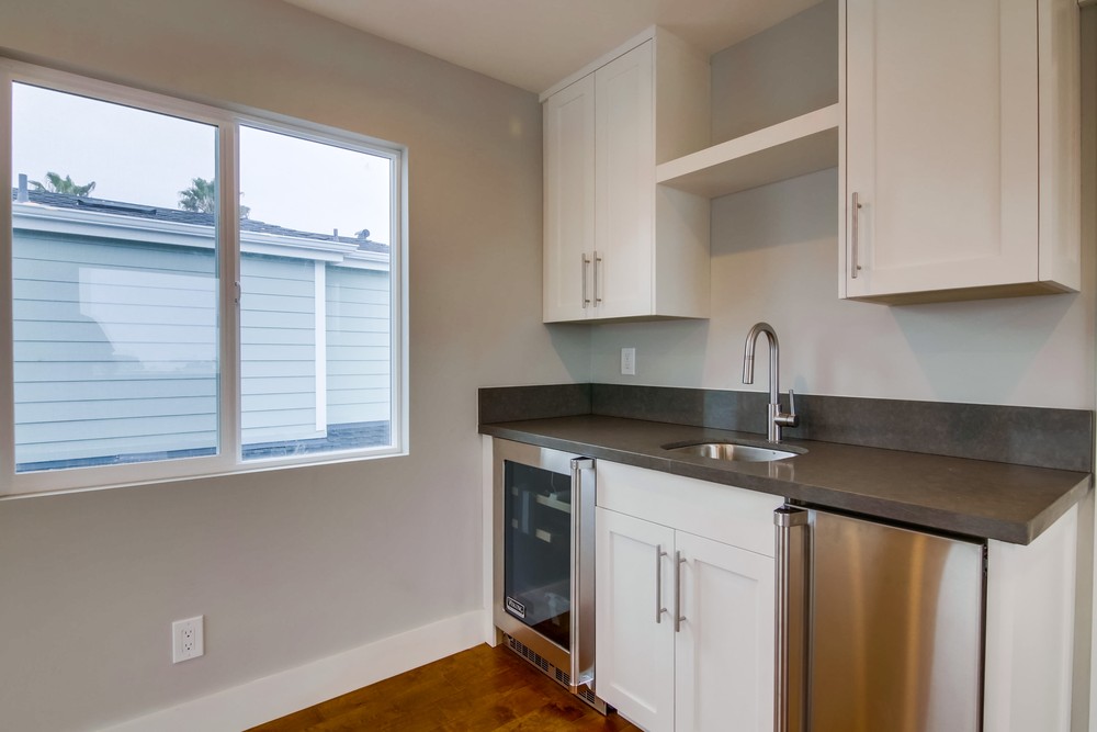 Virtual tour photo 31 of 38 for 867 Wilbur Ave