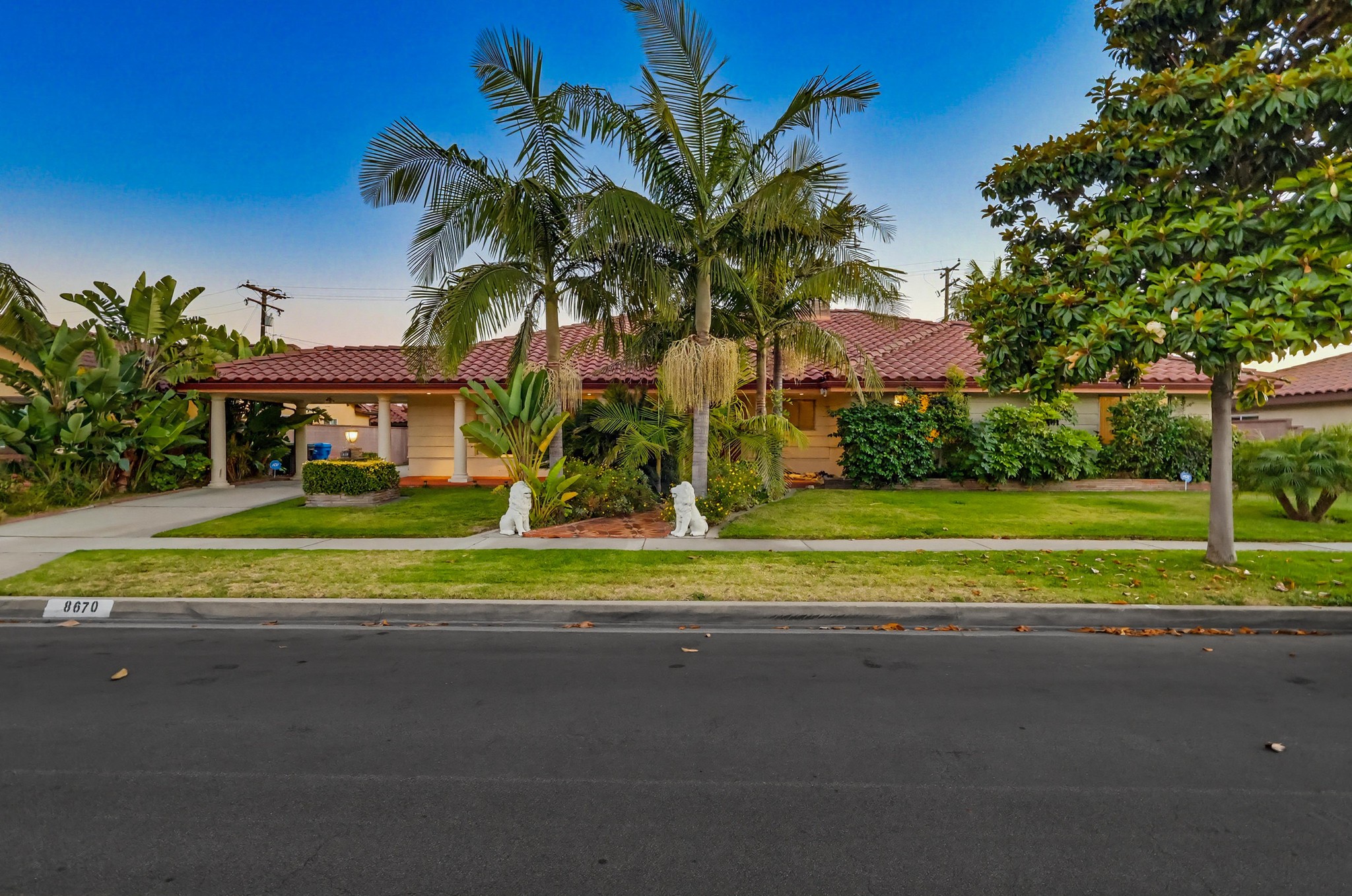 Virtual tour photo 1 of 110 for 8670 7th St