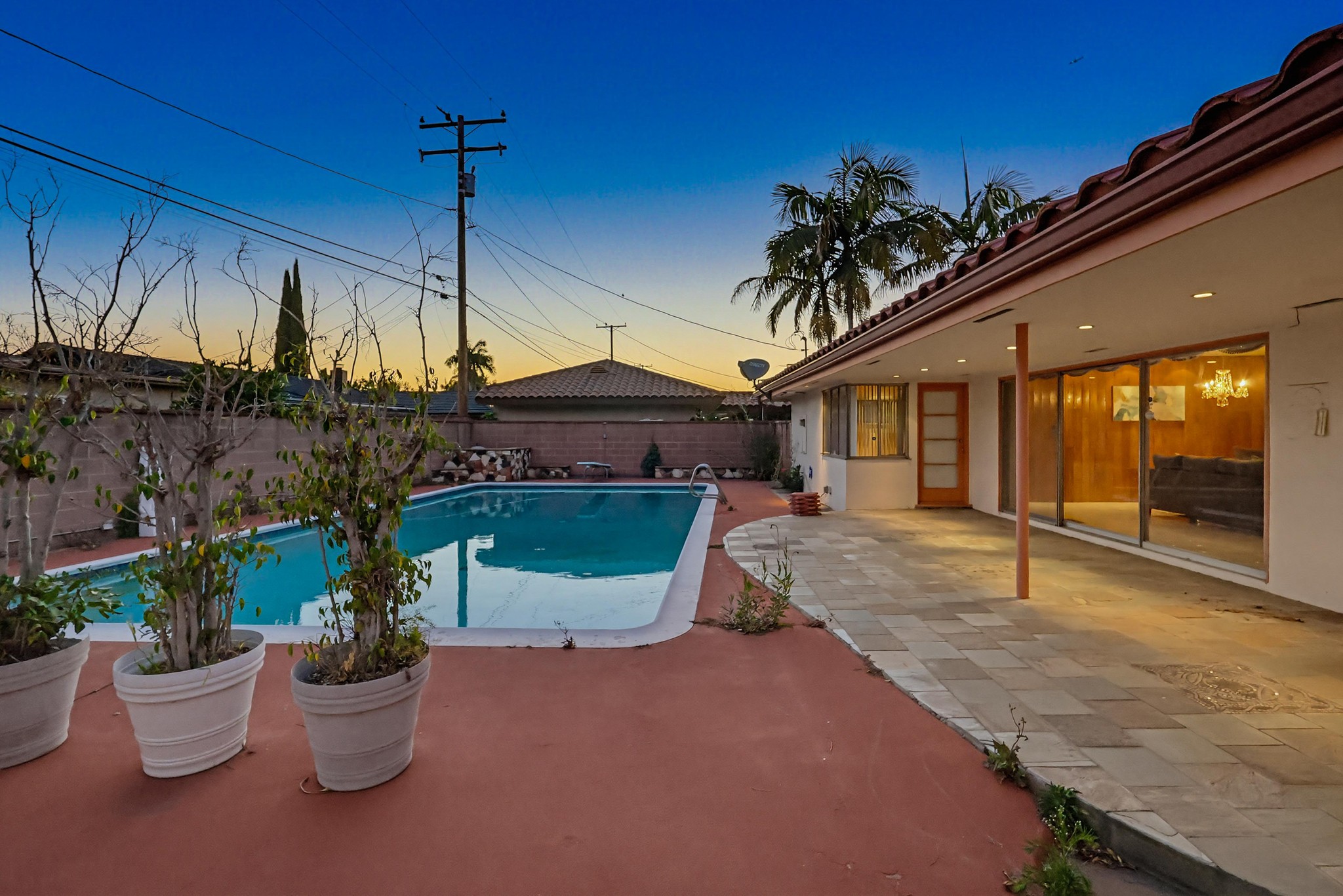 Virtual tour photo 11 of 110 for 8670 7th St