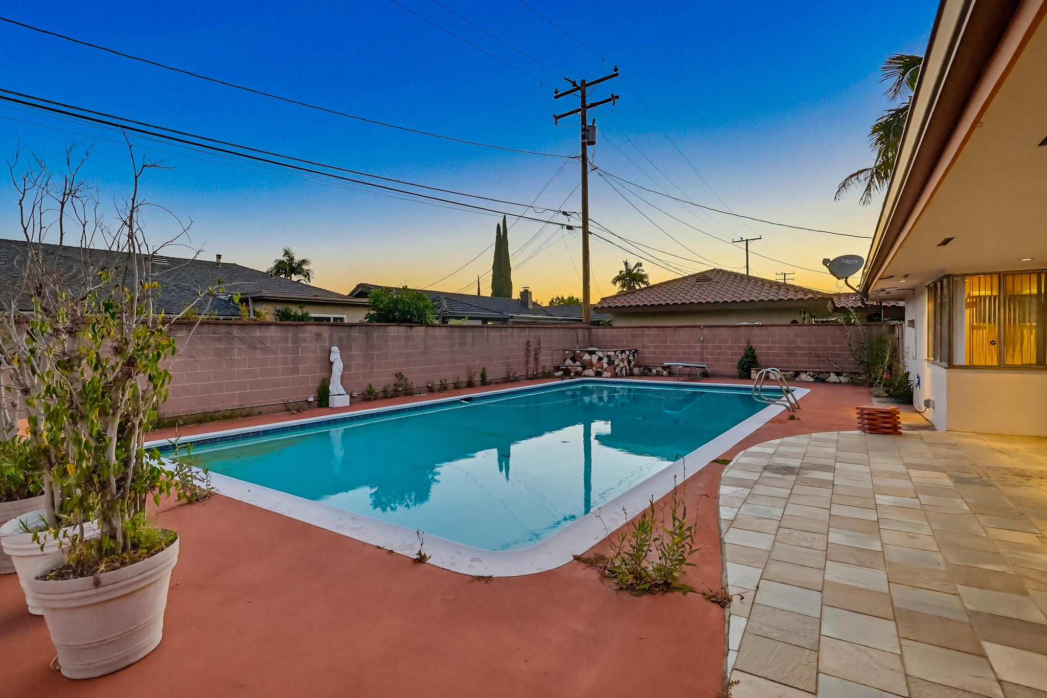 Virtual tour photo 12 of 110 for 8670 7th St