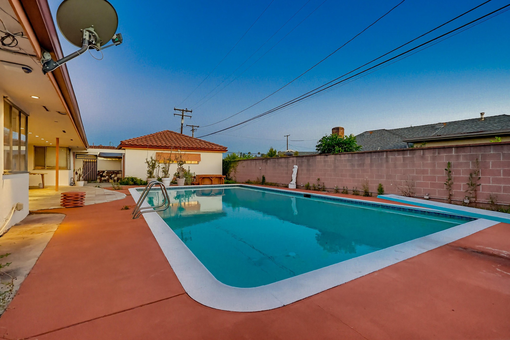 Virtual tour photo 18 of 110 for 8670 7th St